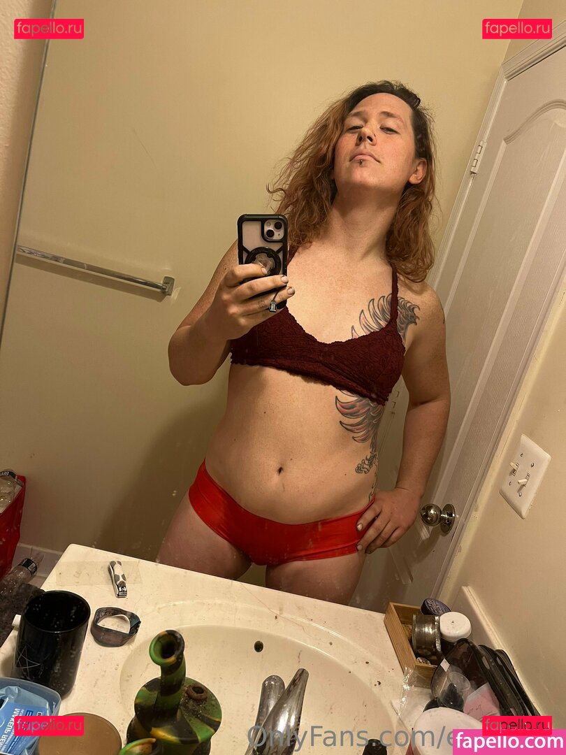 enesprit_tv / esprit_tv Onlyfans Photo Gallery 