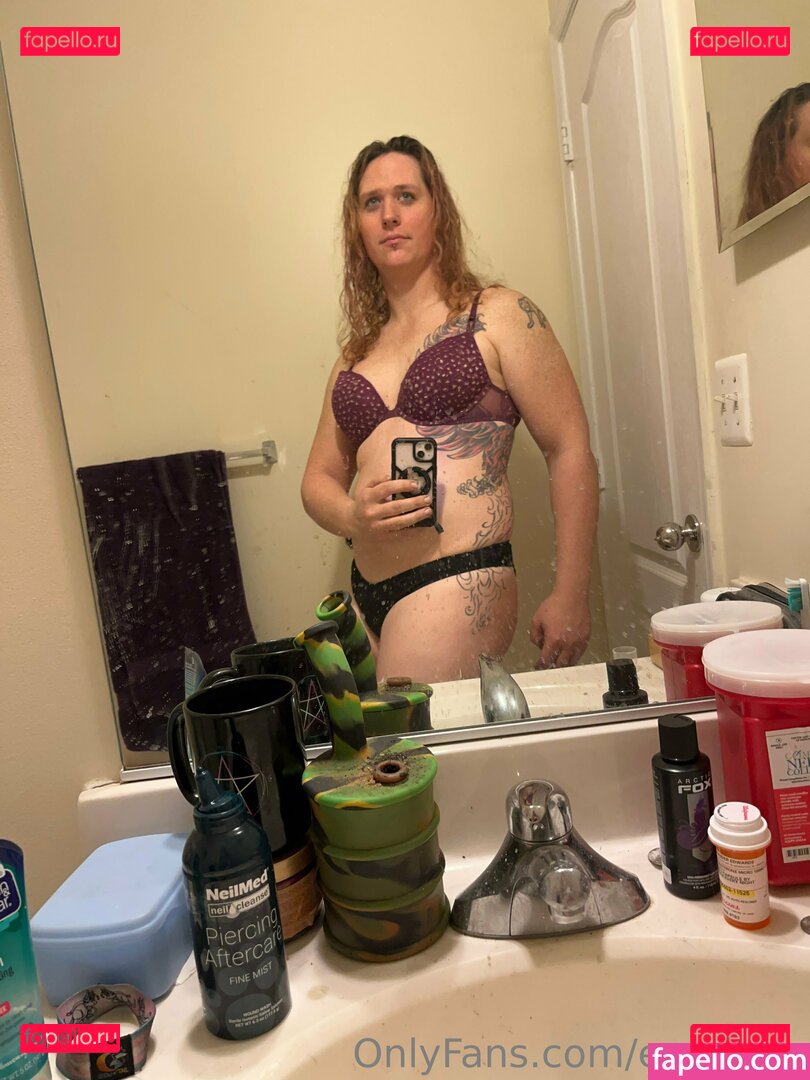 enesprit_tv / esprit_tv Onlyfans Photo Gallery 