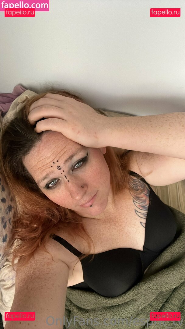 enesprit_tv / esprit_tv Onlyfans Photo Gallery 