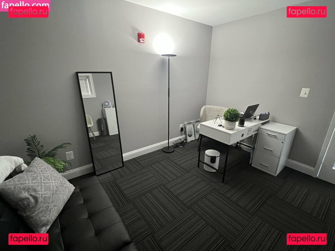 hello.playground / kbsexualplayground Onlyfans Photo Gallery 