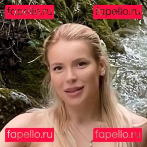 Pragmaticaxxx / Slutgirlxxx / pragmatica10 / pragmatica_real Onlyfans Photo Gallery 