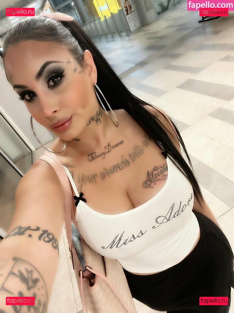 Skarlett Nikole / Skarlette Nikole / real_skarlett_nikole / spookyspice_xo Onlyfans Photo Gallery 