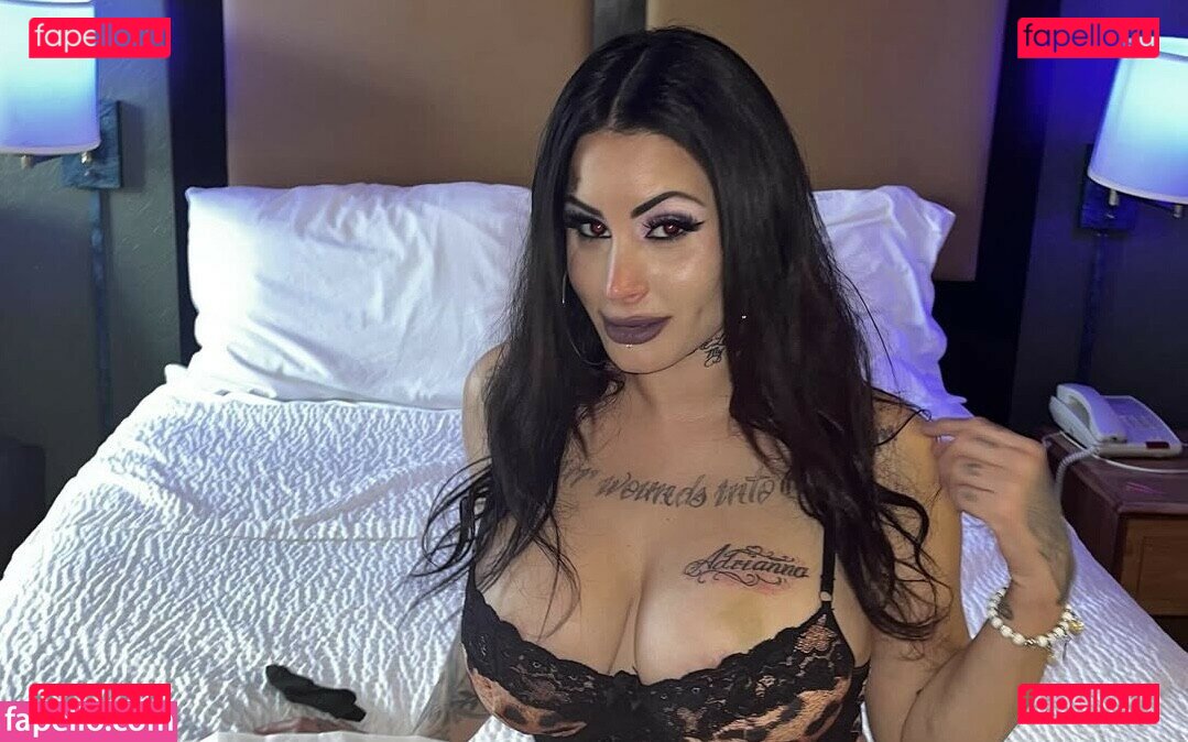 Skarlett Nikole / Skarlette Nikole / real_skarlett_nikole / spookyspice_xo Onlyfans Photo Gallery 