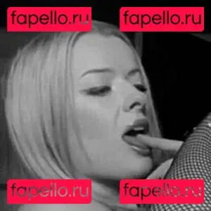 graceemilyofficial Onlyfans Photo Gallery 