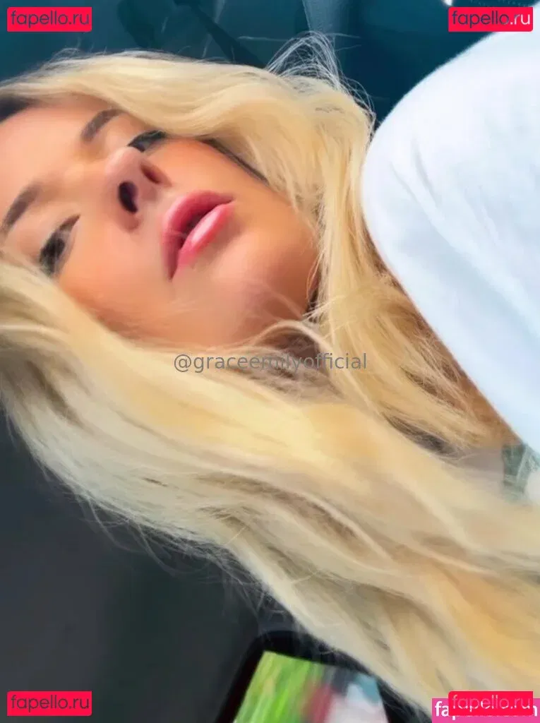 graceemilyofficial Onlyfans Photo Gallery 