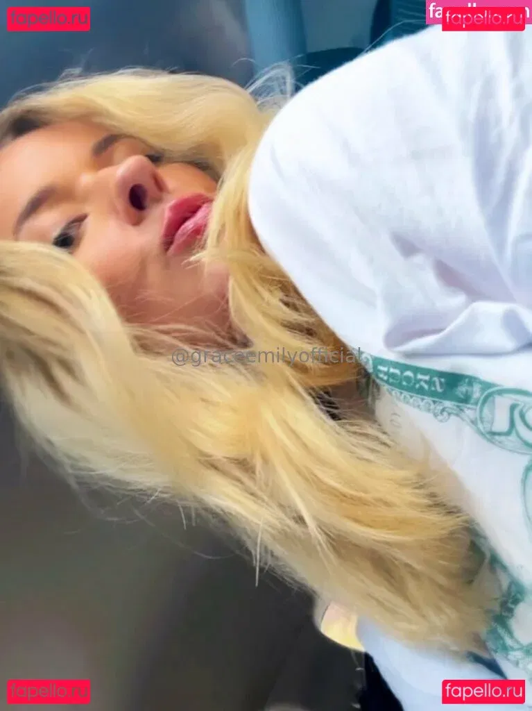 graceemilyofficial Onlyfans Photo Gallery 