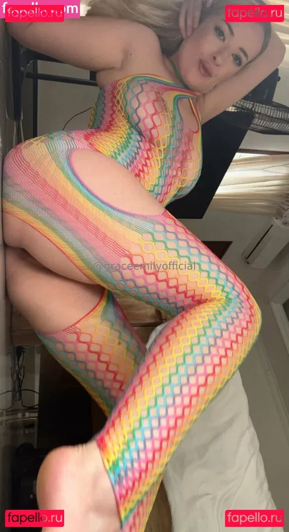 graceemilyofficial Onlyfans Photo Gallery 