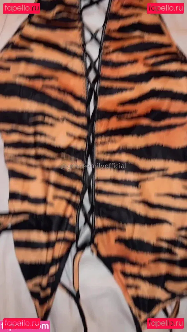 graceemilyofficial Onlyfans Photo Gallery 