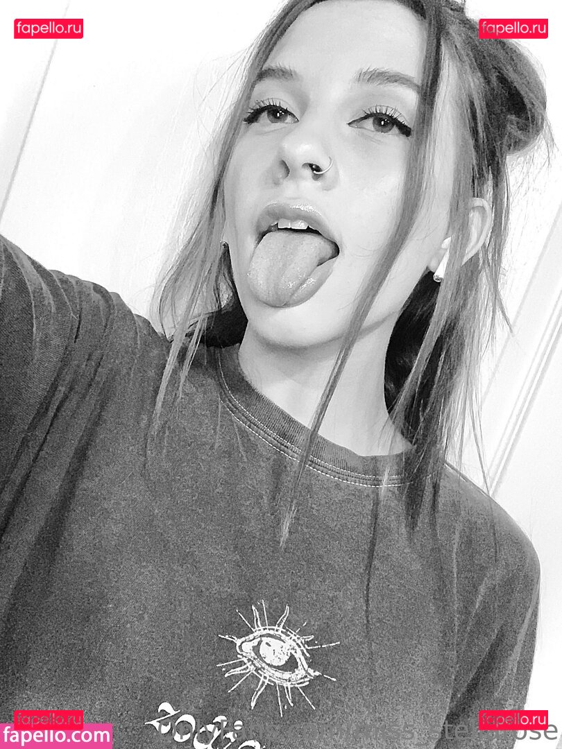 Stella Rose / _stella_rose_ / miss_stellarose / xxthe.grip.reaperxx Onlyfans Photo Gallery 