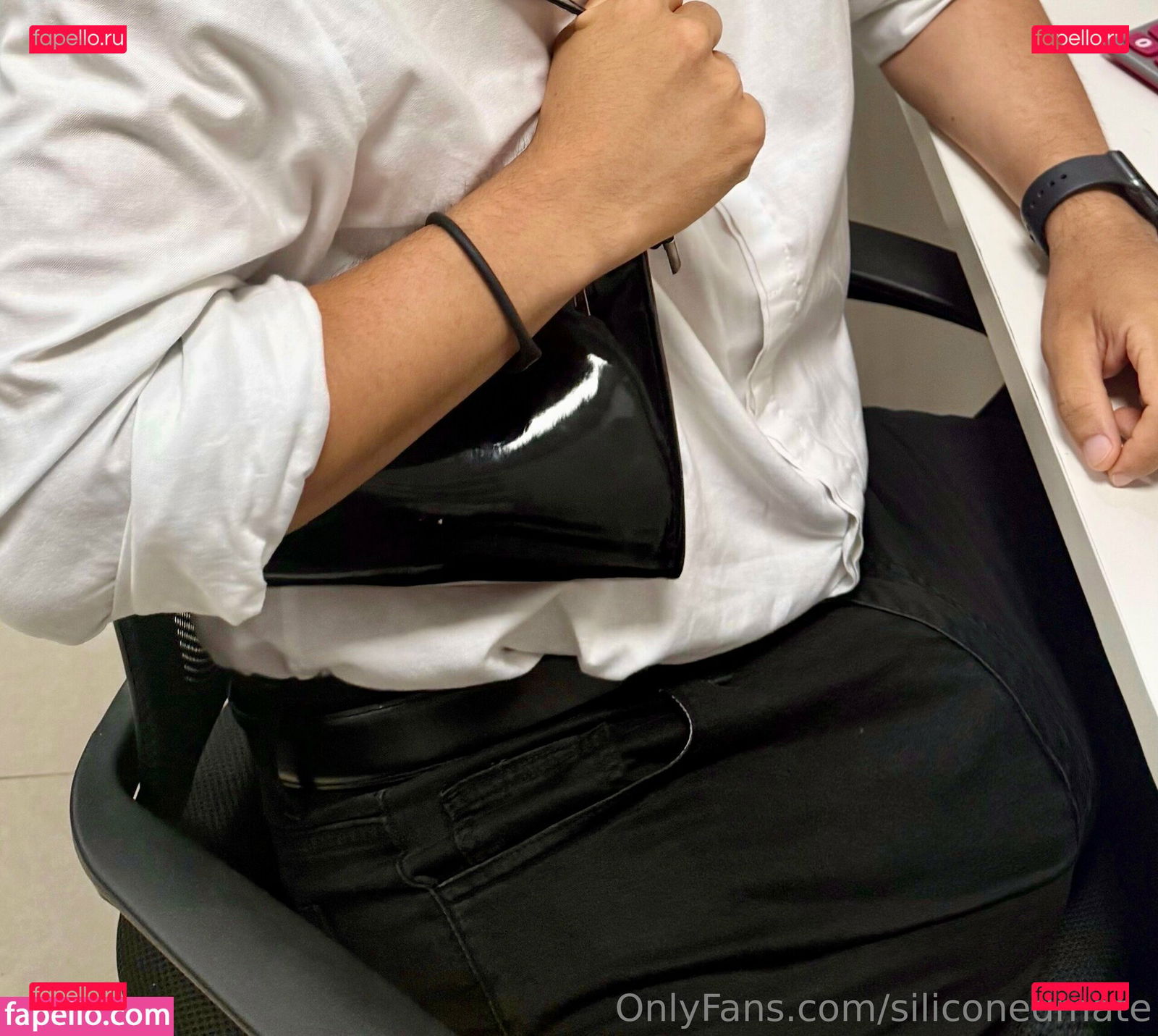 siliconedmate Onlyfans Photo Gallery 