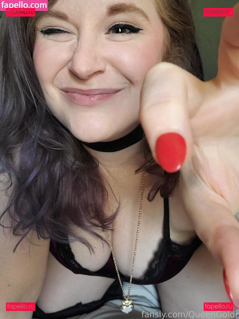 QueenGoldi / https: / thequeengoldi Onlyfans Photo Gallery 