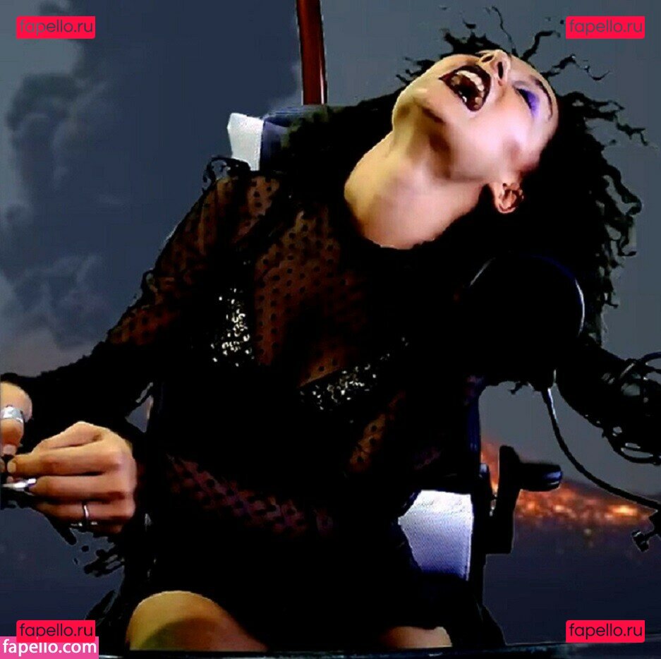 Rava Banks / Rava Banks / ravalavabanks / ravalavabanks Onlyfans Photo Gallery 