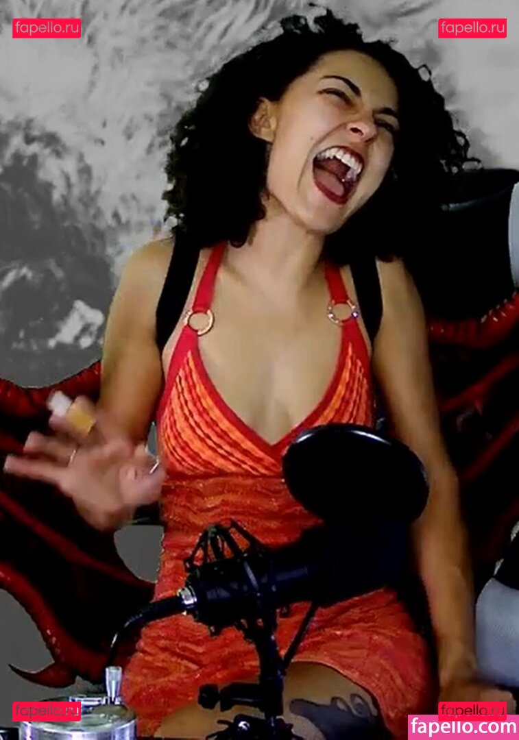 Rava Banks / Rava Banks / ravalavabanks / ravalavabanks Onlyfans Photo Gallery 