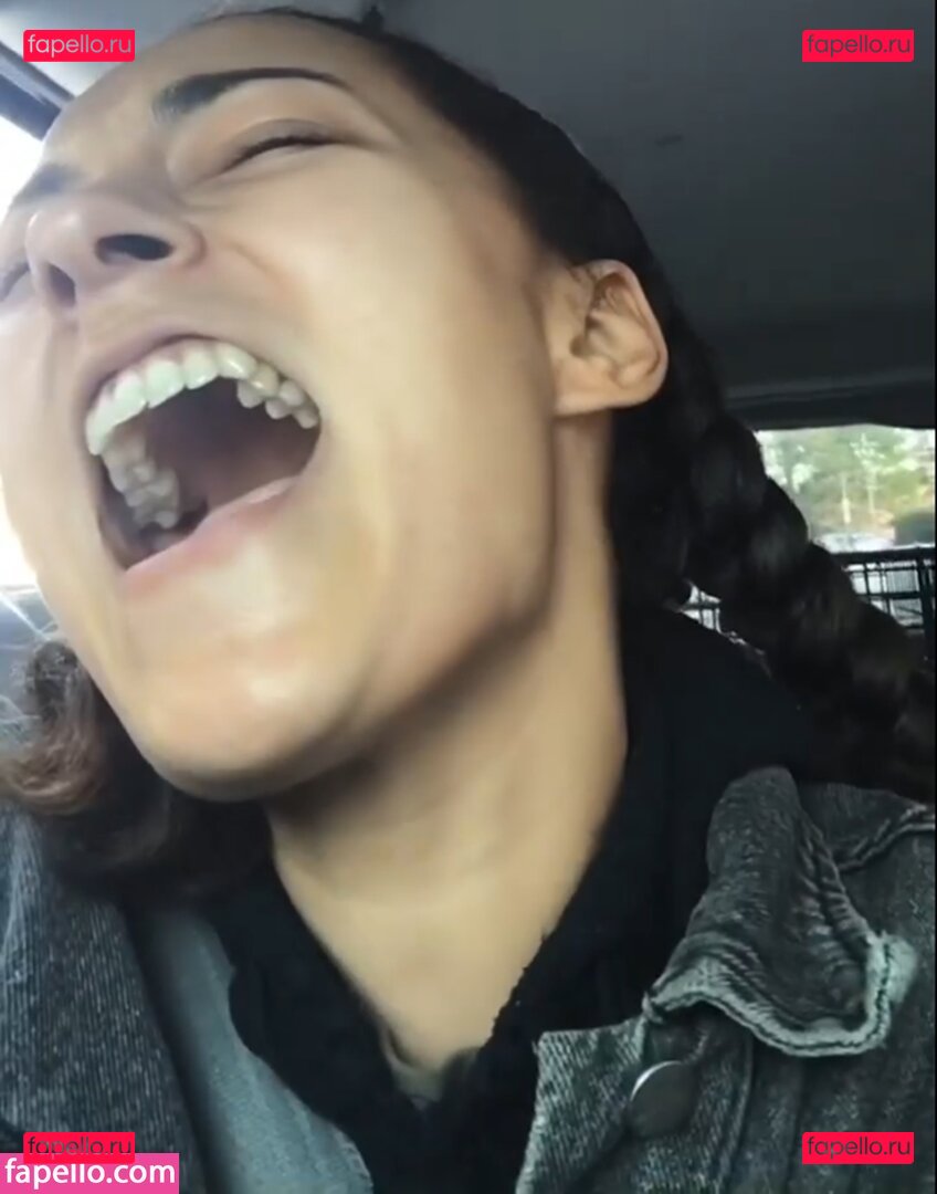 Rava Banks / Rava Banks / ravalavabanks / ravalavabanks Onlyfans Photo Gallery 