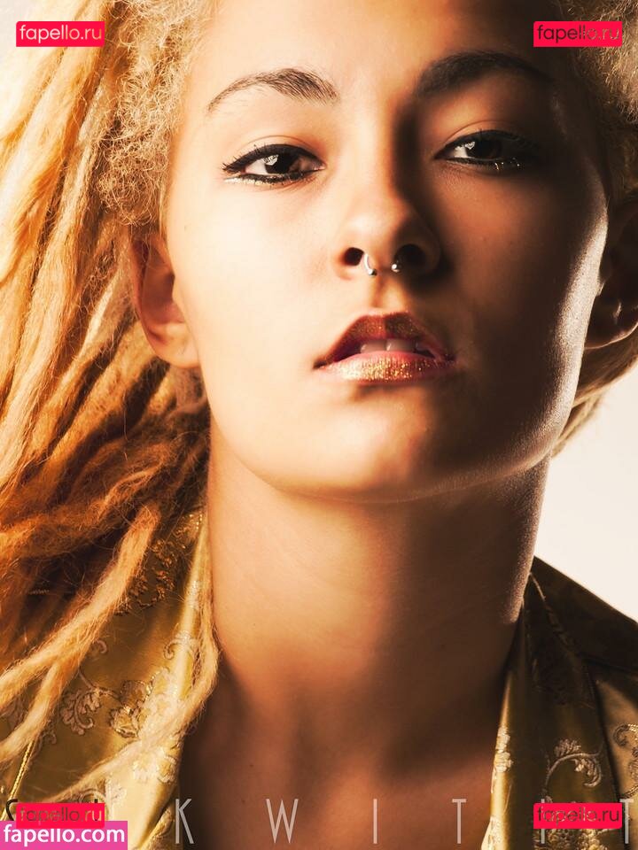 Rava Banks / Rava Banks / ravalavabanks / ravalavabanks Onlyfans Photo Gallery 