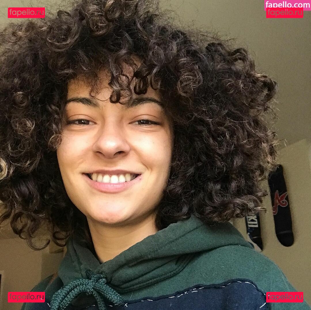 Rava Banks / Rava Banks / ravalavabanks / ravalavabanks Onlyfans Photo Gallery 