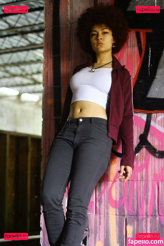 Rava Banks / Rava Banks / ravalavabanks / ravalavabanks Onlyfans Photo Gallery 