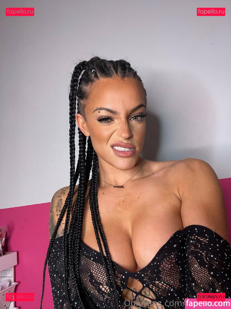 lafaraaonaa / lafaraona2 Onlyfans Photo Gallery 