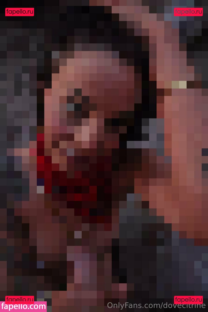 dove.citrine / dovecitrine Onlyfans Photo Gallery 