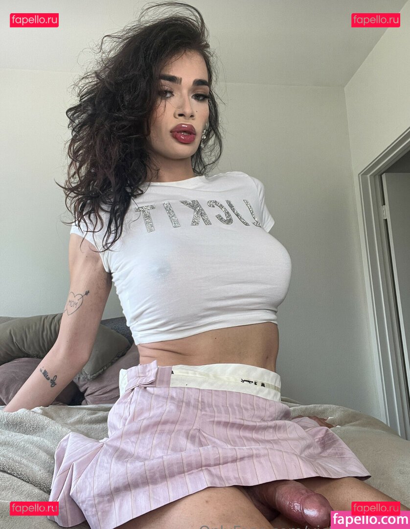 TsTori / Victoria Grant / ts.tori / victoriagrant / victoriagrantt Onlyfans Photo Gallery 