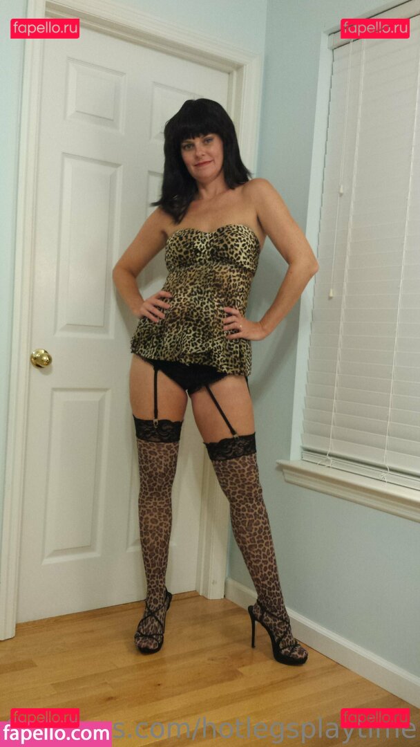 hotlegsplaytime / timeflieslikeadream Onlyfans Photo Gallery 