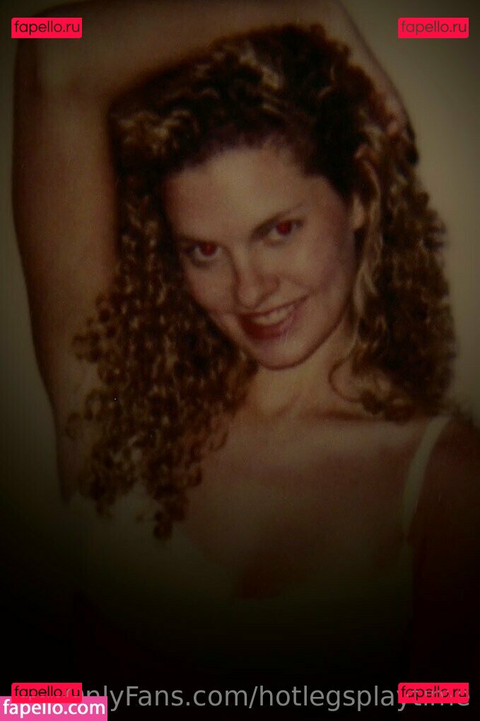 hotlegsplaytime / timeflieslikeadream Onlyfans Photo Gallery 