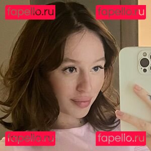 bunny_emilia / emiliaofficial_ Onlyfans Photo Gallery 