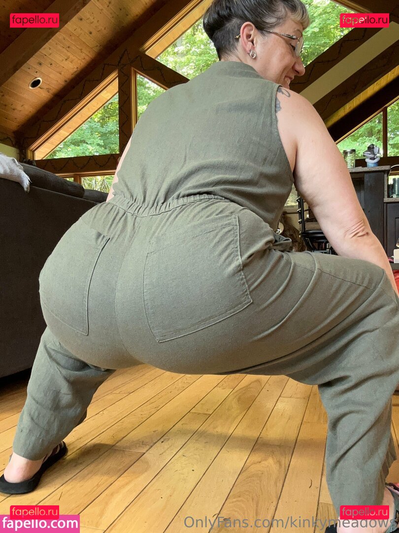 kinkymeadows / mackensiemeadowss Onlyfans Photo Gallery 