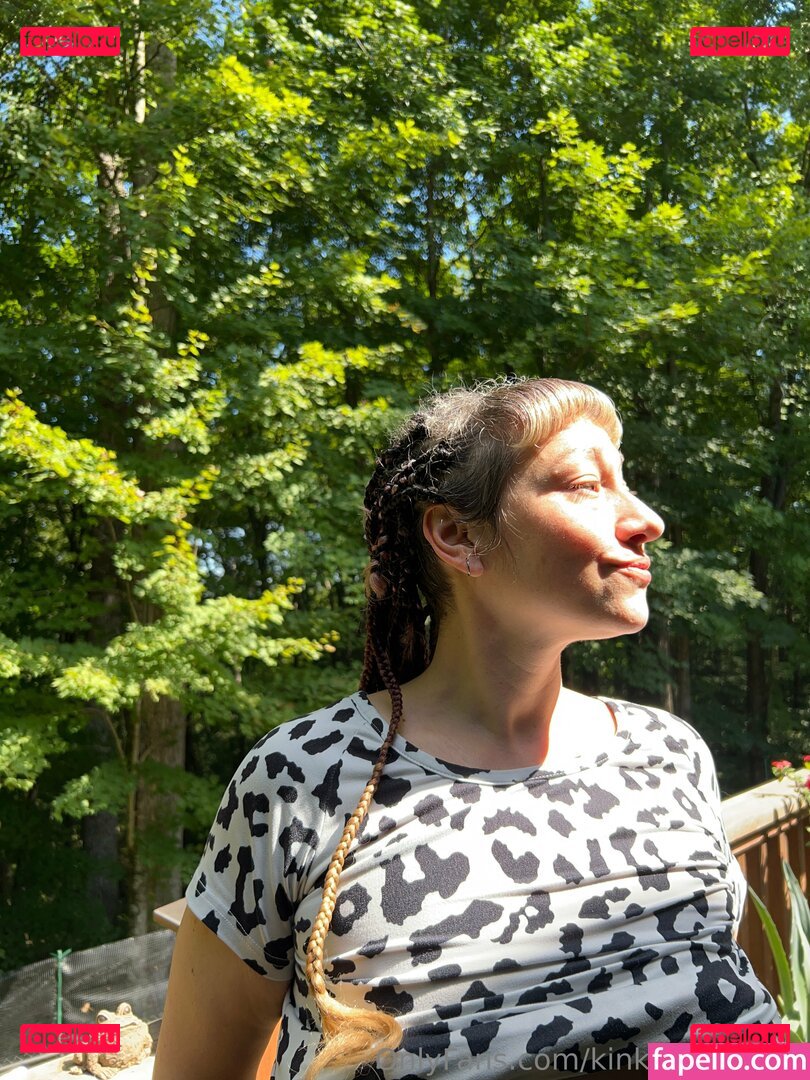 kinkymeadows / mackensiemeadowss Onlyfans Photo Gallery 