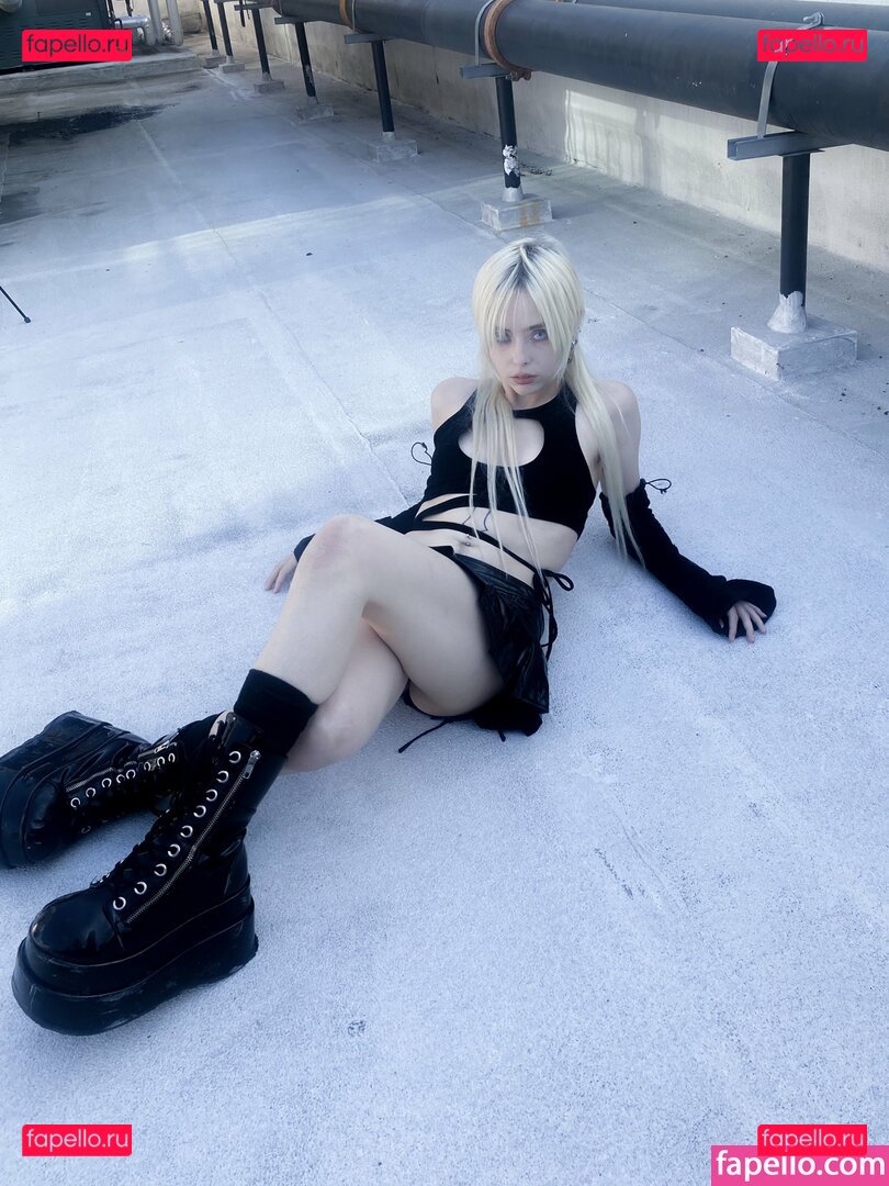 devulbich / platinumvmpyr / vampy / vampyr4u Onlyfans Photo Gallery 