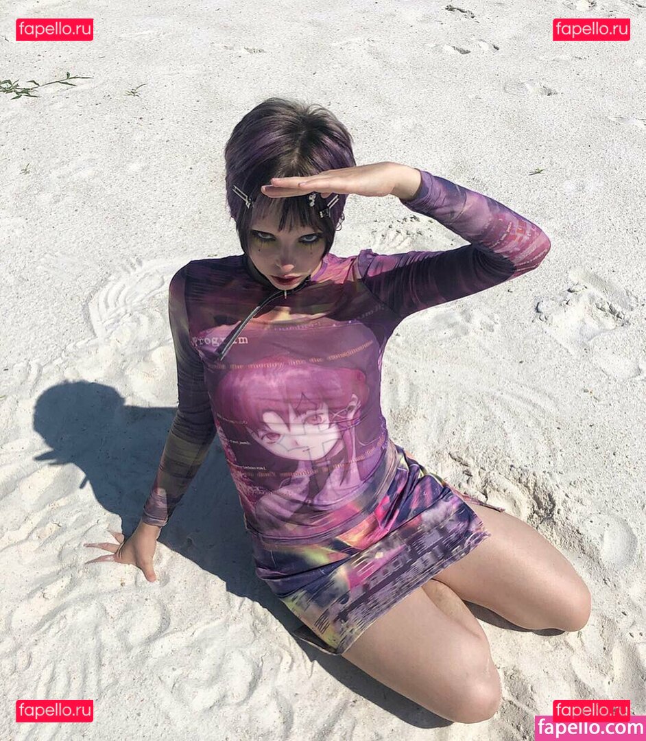 devulbich / platinumvmpyr / vampy / vampyr4u Onlyfans Photo Gallery 