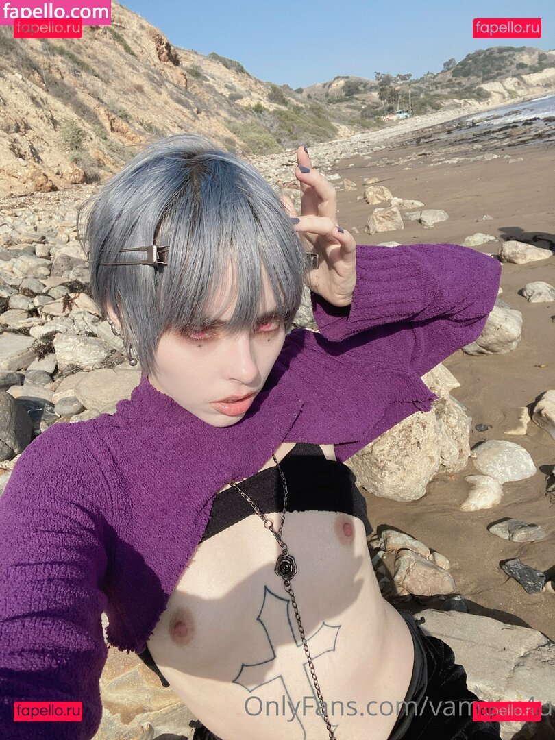 devulbich / platinumvmpyr / vampy / vampyr4u Onlyfans Photo Gallery 