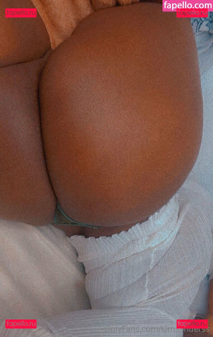 kimsanderss / kimsandersvox Onlyfans Photo Gallery 