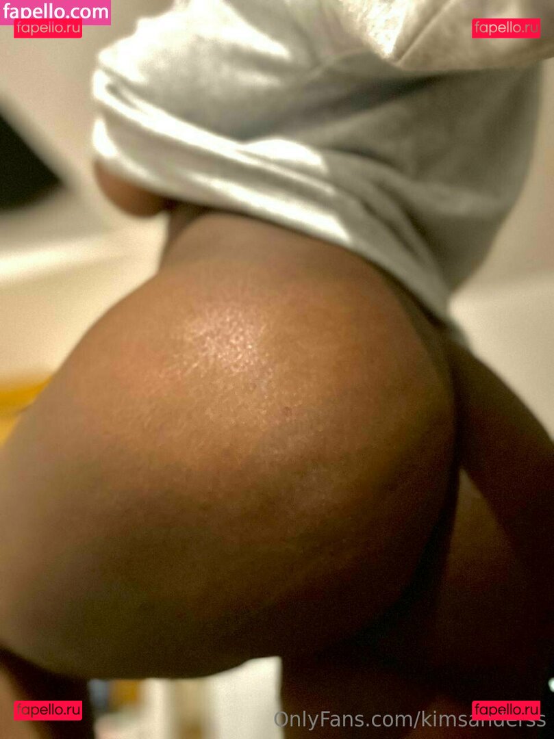 kimsanderss / kimsandersvox Onlyfans Photo Gallery 