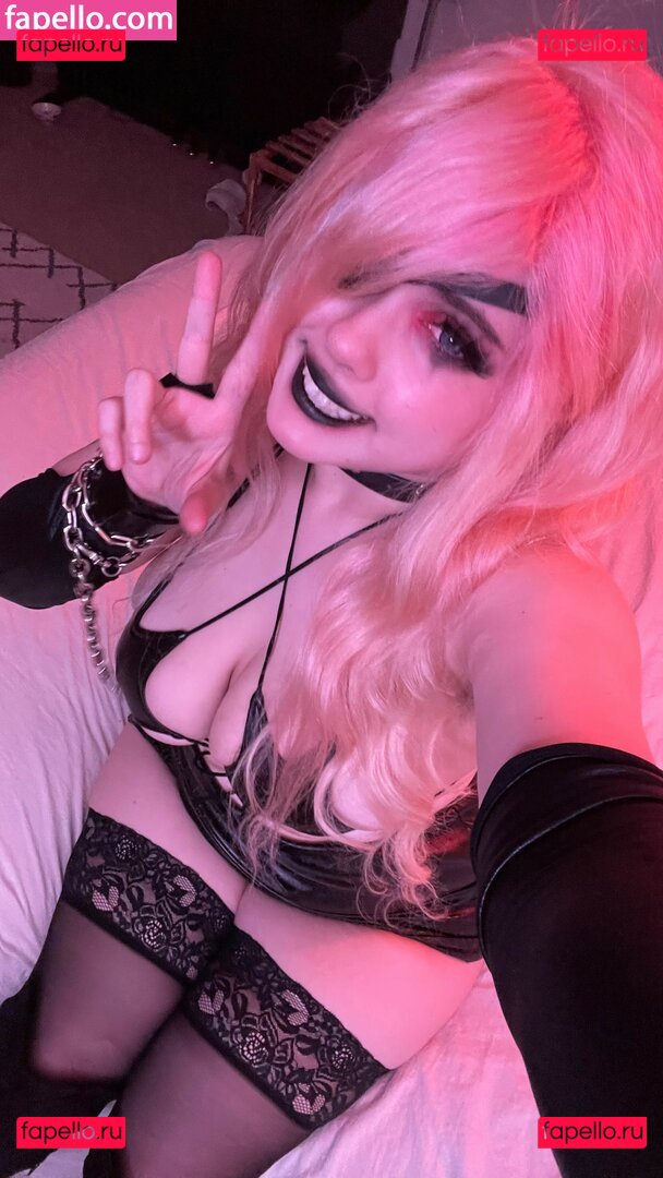 Moyumie / Moyumii / https: / moyumiee Onlyfans Photo Gallery 