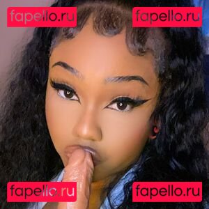 Vaesage / vaehsage / vaemonroe Onlyfans Photo Gallery 