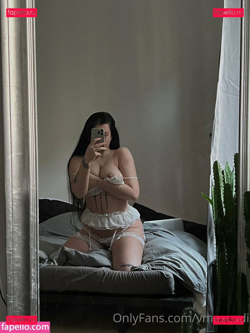 Veronika Mescudi / veronikamescudi / vmescudi Onlyfans Photo Gallery 