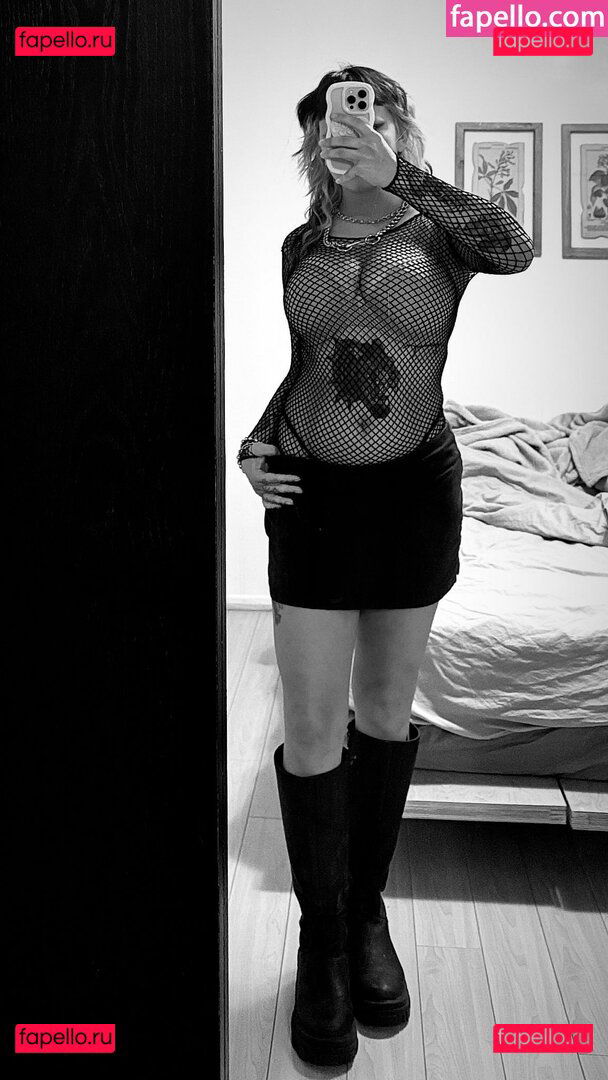 cowgirllaura / lauraaadilene Onlyfans Photo Gallery 