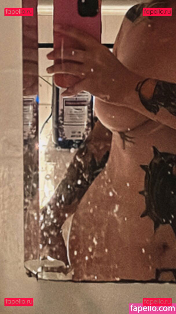 cowgirllaura / lauraaadilene Onlyfans Photo Gallery 