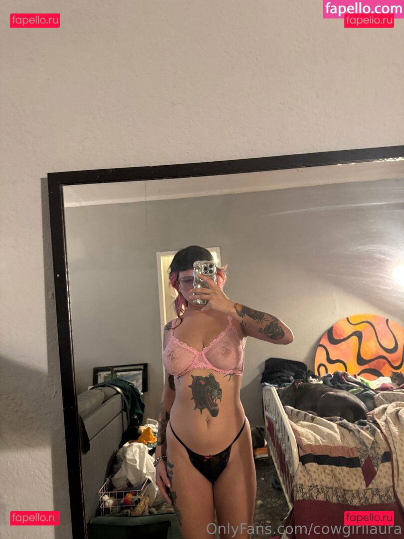 cowgirllaura / lauraaadilene Onlyfans Photo Gallery 