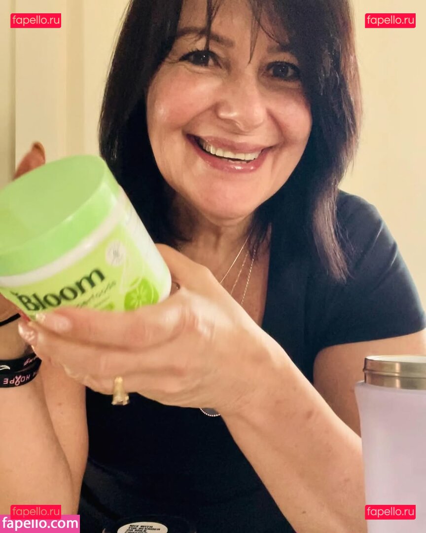 Lou M Bondi / finallyfoundmypeace / https: / ivorygoddess Onlyfans Photo Gallery 