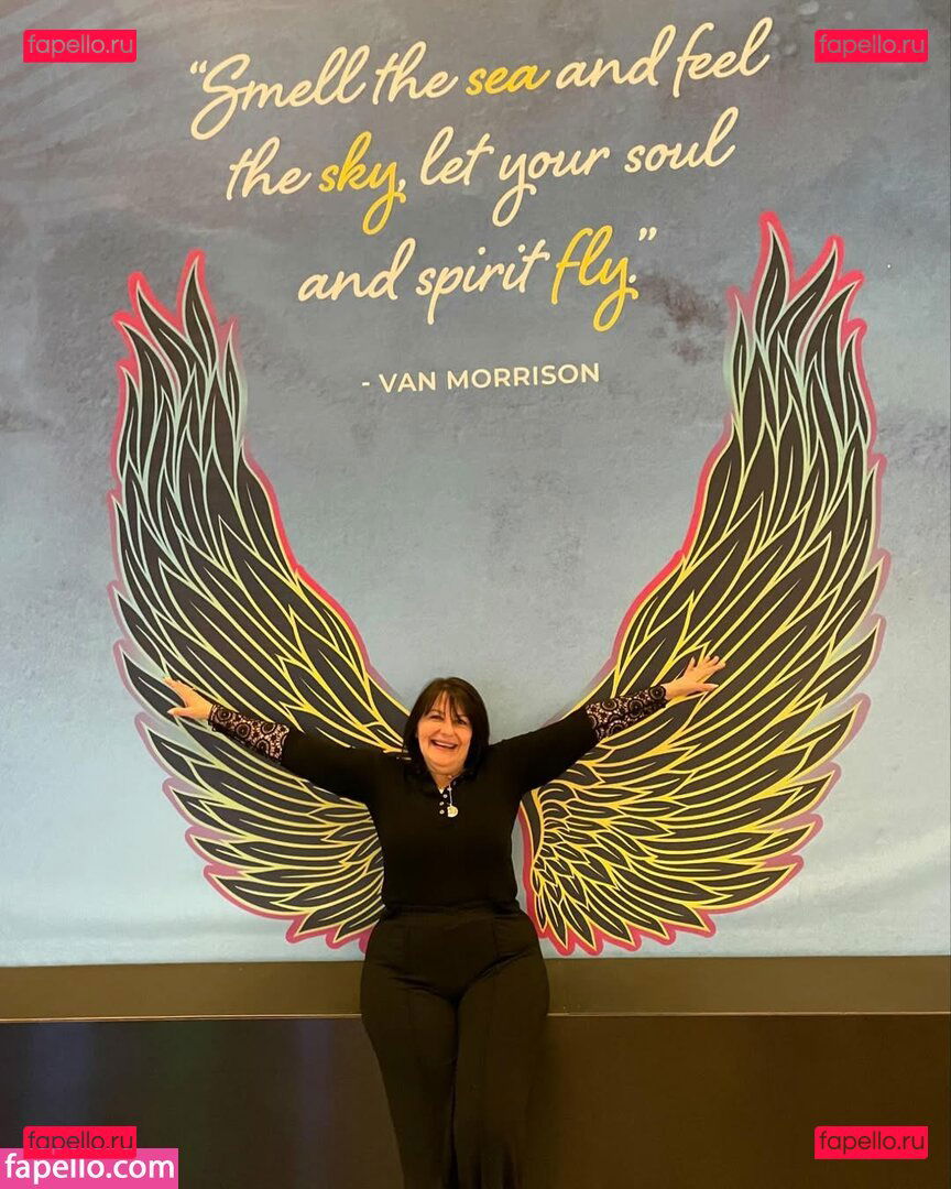 Lou M Bondi / finallyfoundmypeace / https: / ivorygoddess Onlyfans Photo Gallery 