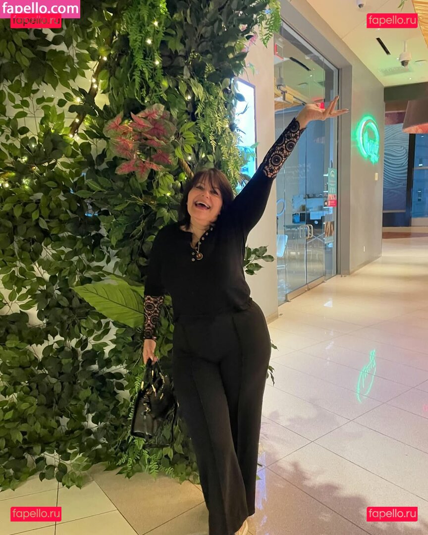 Lou M Bondi / finallyfoundmypeace / https: / ivorygoddess Onlyfans Photo Gallery 