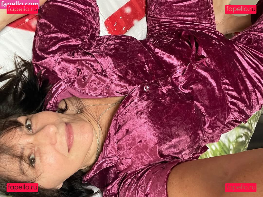 Lou M Bondi / finallyfoundmypeace / https: / ivorygoddess Onlyfans Photo Gallery 