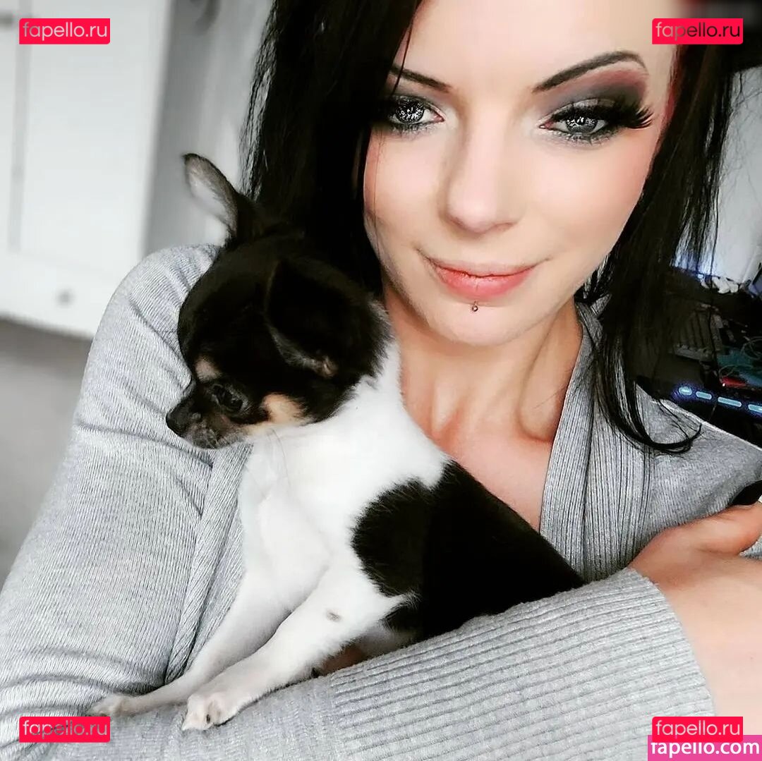 HobbymodelNicky / Lady_Denight_official / https: / ladydenight / quinndarkpie Onlyfans Photo Gallery 