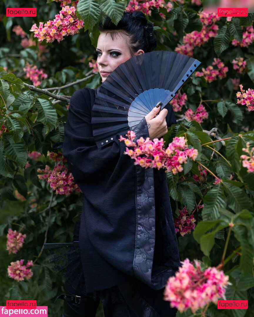 HobbymodelNicky / Lady_Denight_official / https: / ladydenight / quinndarkpie Onlyfans Photo Gallery 