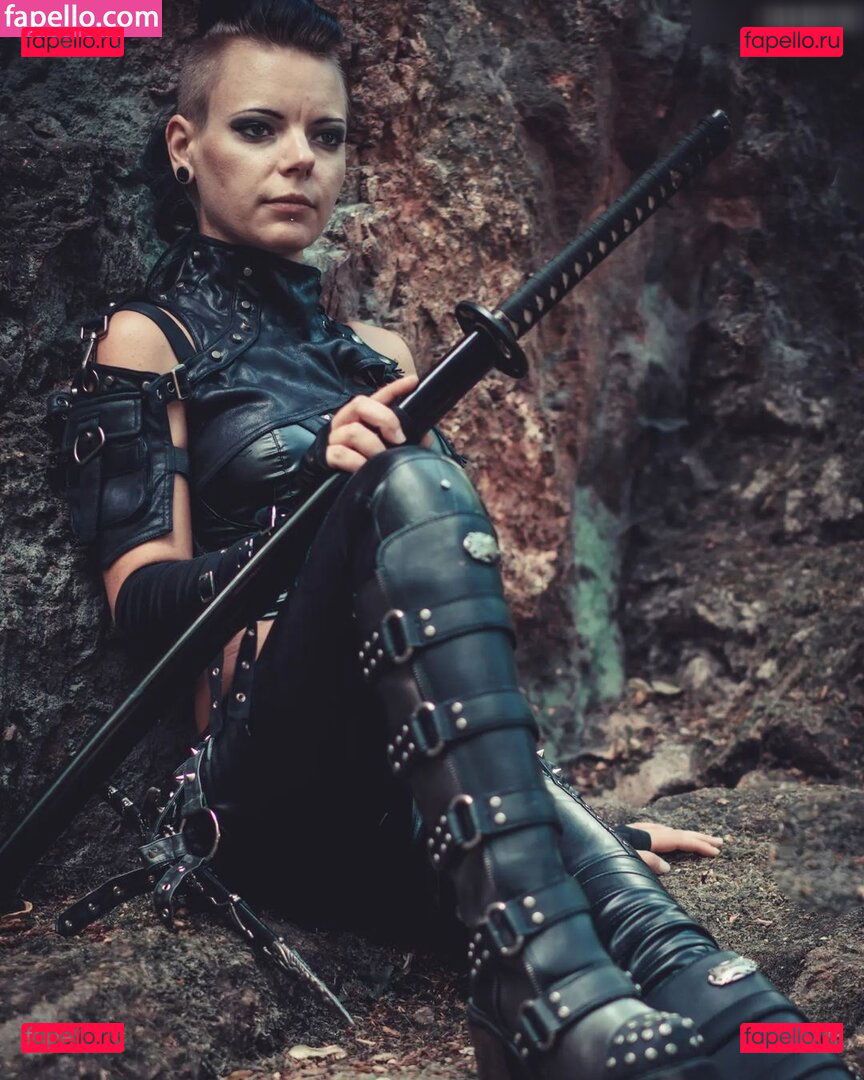 HobbymodelNicky / Lady_Denight_official / https: / ladydenight / quinndarkpie Onlyfans Photo Gallery 