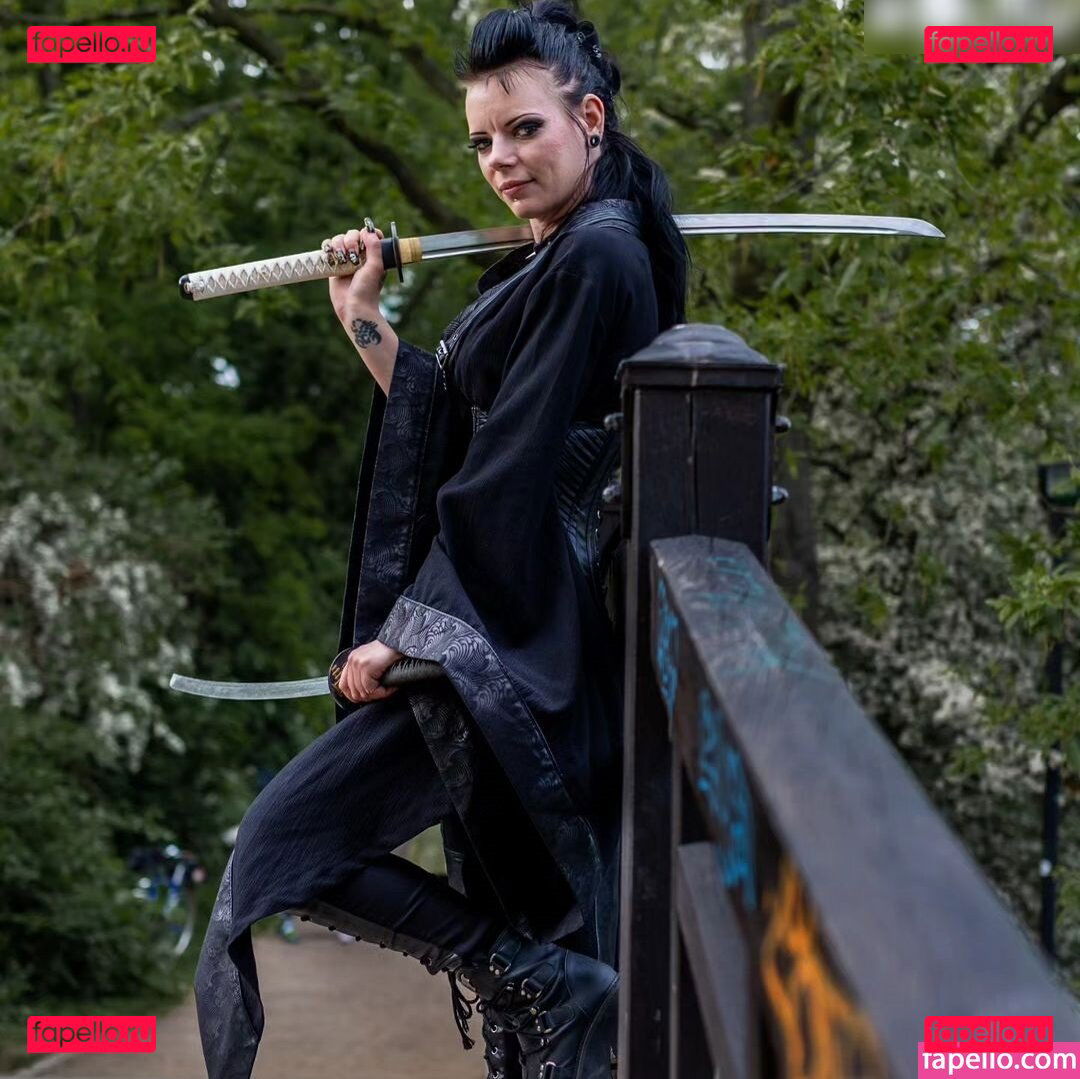 HobbymodelNicky / Lady_Denight_official / https: / ladydenight / quinndarkpie Onlyfans Photo Gallery 