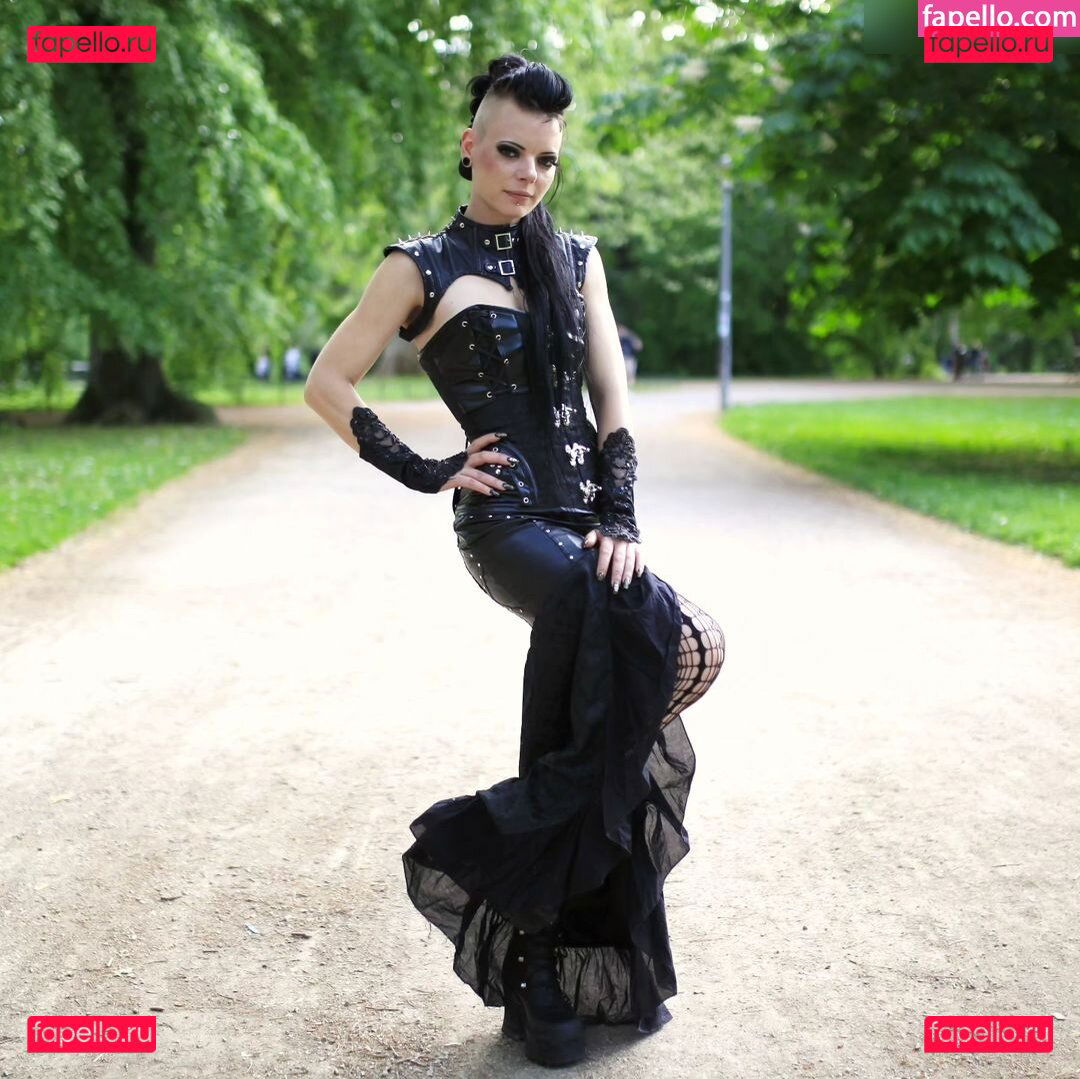 HobbymodelNicky / Lady_Denight_official / https: / ladydenight / quinndarkpie Onlyfans Photo Gallery 