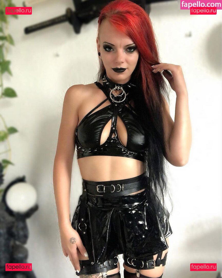 HobbymodelNicky / Lady_Denight_official / https: / ladydenight / quinndarkpie Onlyfans Photo Gallery 